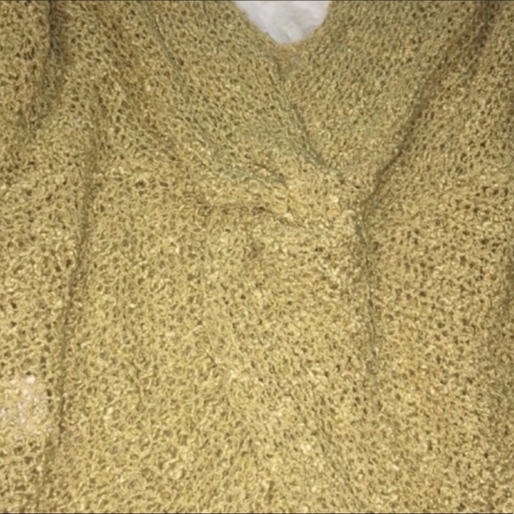 Twisted Open Back Sweater - Picture 3 of 3